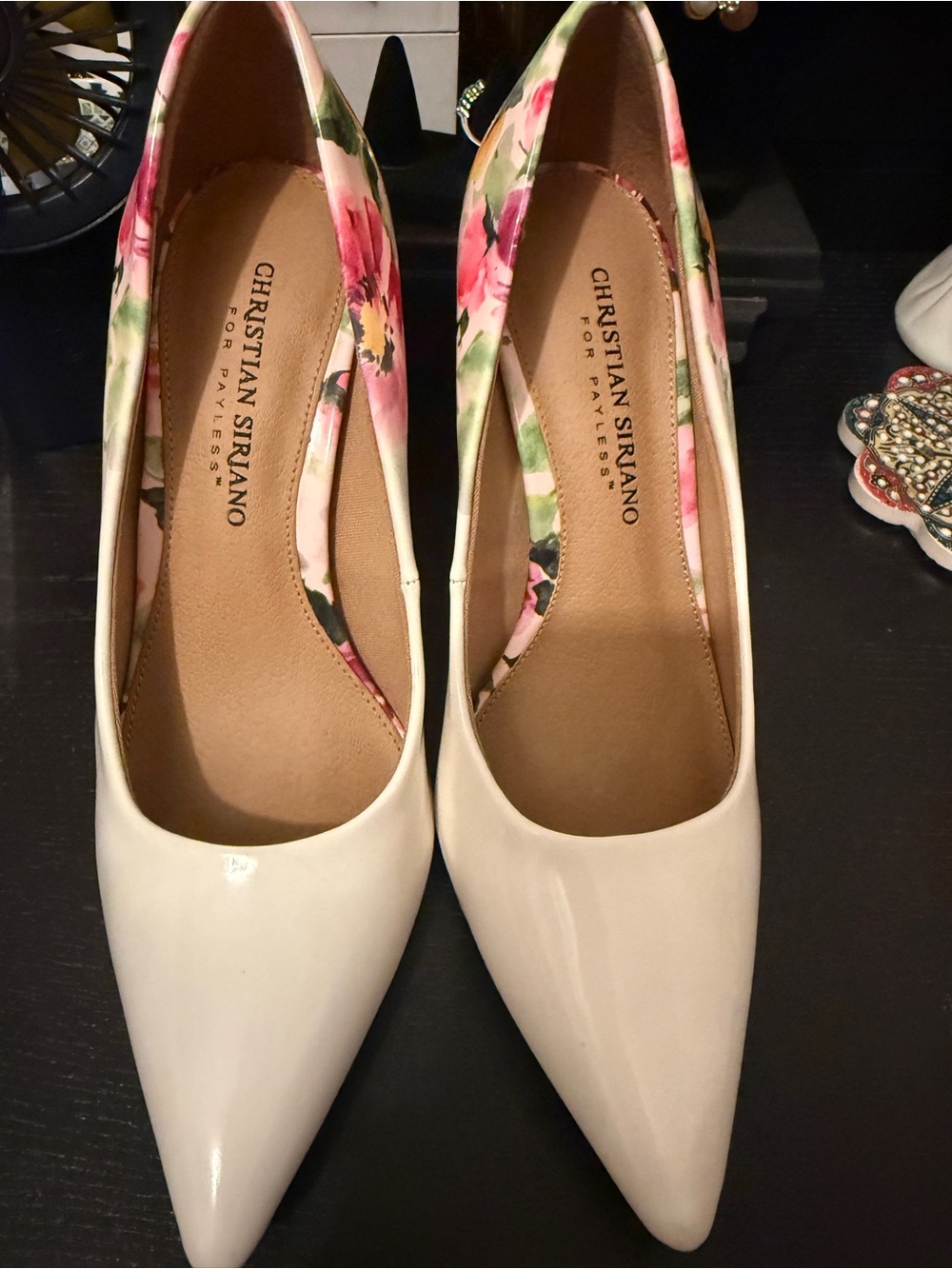 Christian Siriano Cream Pointed-Toe Pumps with Floral Lining Accents